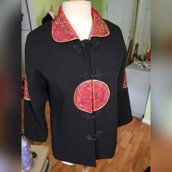 Chic Oriental Embellished Blazer Jacket - Picture 5 of 5
